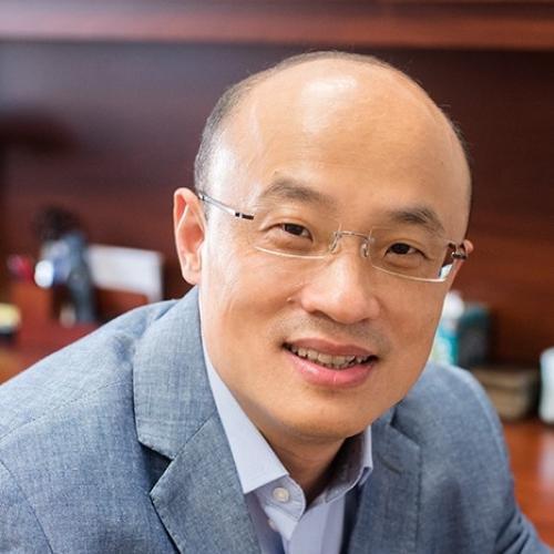 Junmin Wang headshot