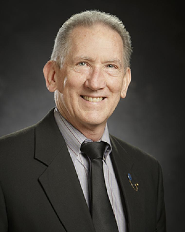 R. Russell Rhinehart headshot