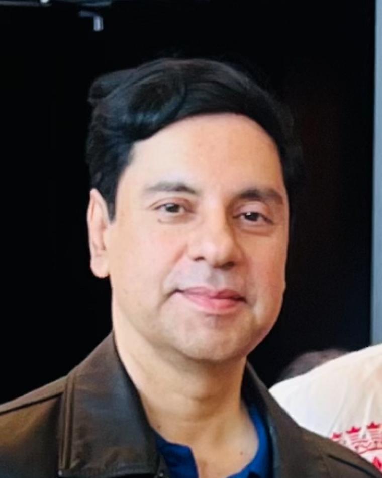 Animesh Chakravarthy headshot