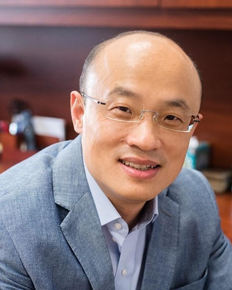 Junmin Wang headshot